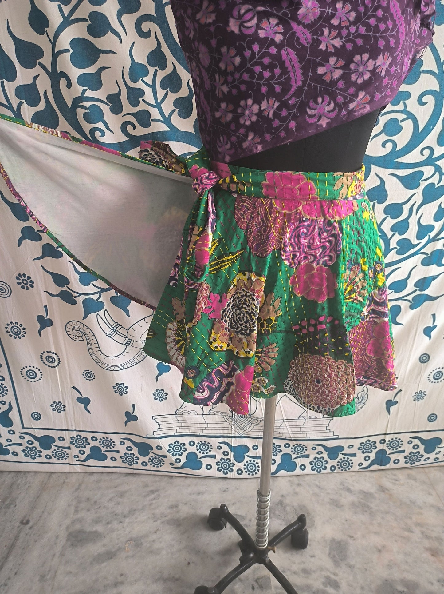 Green Indian Boho Kantha Wrap Skirt Floral India Clothing Maxi Skirt Bohemian Hippie Long Skirt for Women Gypsy Cotton Full Indian Skirt